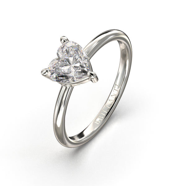 Verlobungsring mit herzförmigem Diamantschliff und Weißgoldring
